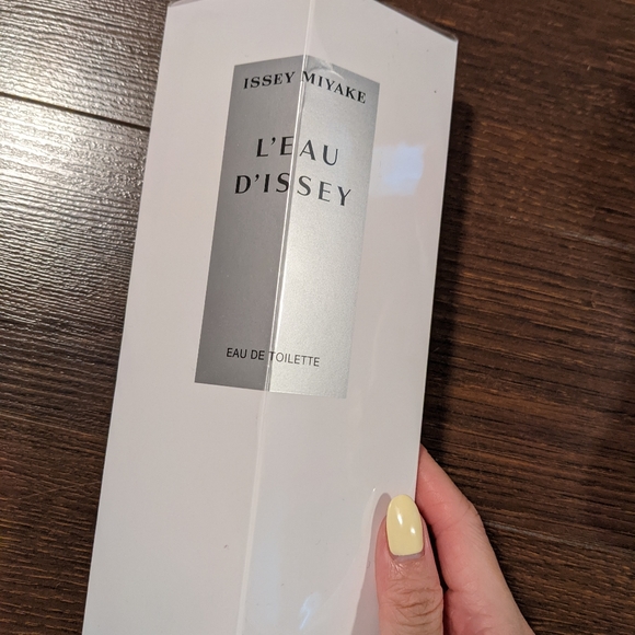 Issey Miyake L'eau D'issey - Picture 1 of 2